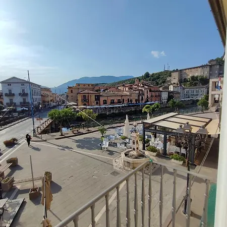 In Centro Rooms And Apartments Isola di Liri Exterior foto