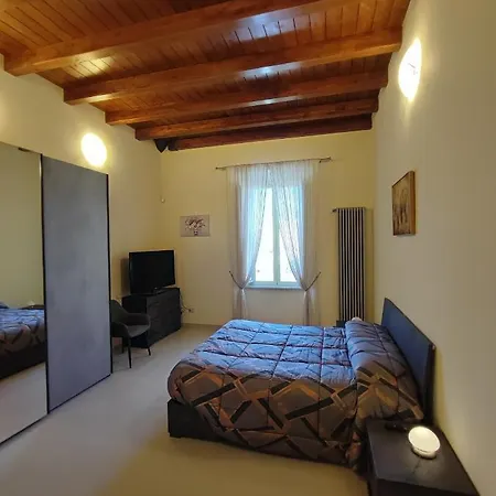 In Centro Rooms And Apartments Isola di Liri Exterior foto