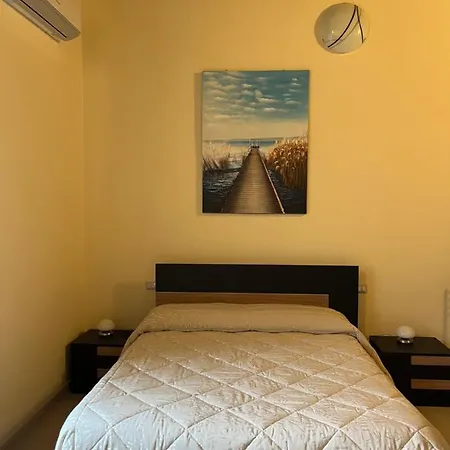 In Centro Rooms And Apartments Isola di Liri Exterior foto